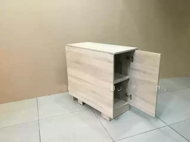 Стіл-книжка з дверима 80х35