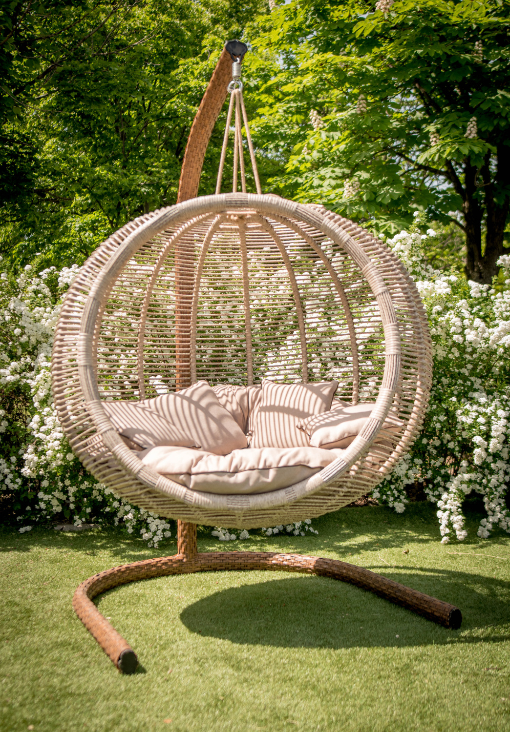 Крісло кокон Арена Біг